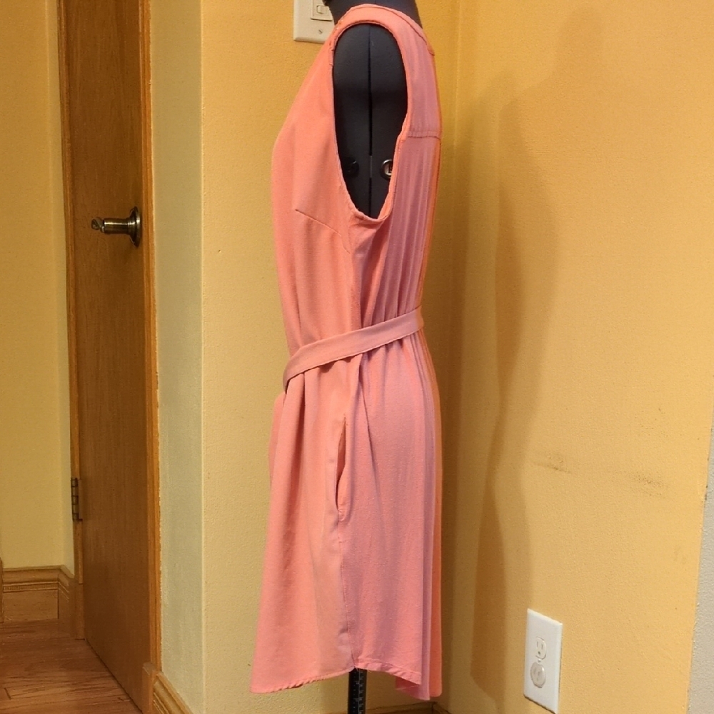 New York & Company Sleeveless Coral Dress with Belt, sz L - Picture 3 of 11